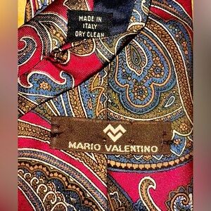 Mario Valentino tie